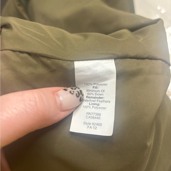 J. Crew Down Filled Quilted Puffer Vest Cozy Full Zip Olive Green Size Small - Picture 6 of 7